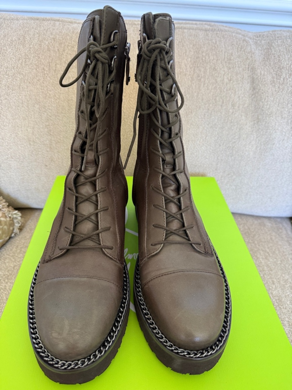 Sam Edelman Lenley, Alpine Green Lea Lace-Up Platform Lug Boots, Size 10 - Picture 4 of 9